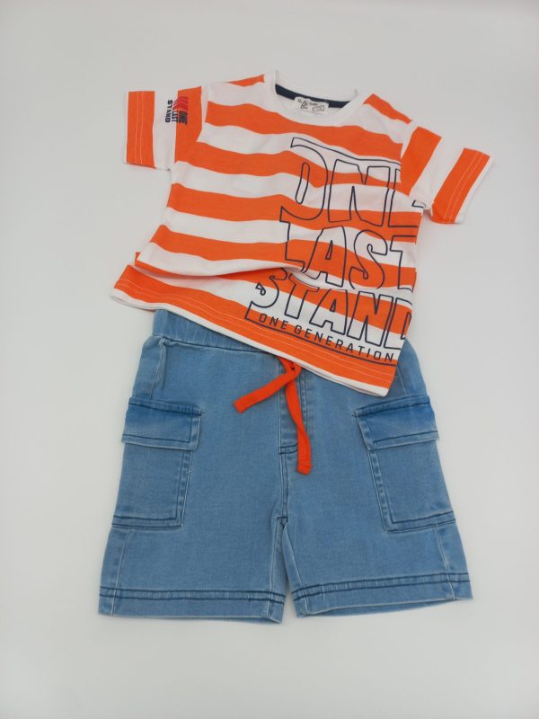 completo con jeans