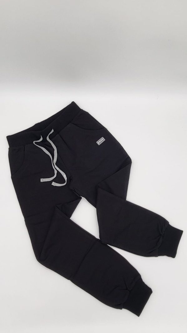 IMG-20240228-WA0102 PANTALONE