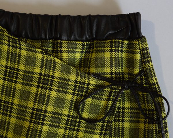 4D__2260 GONNA A PANTALONE HANGAR93