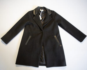 cappottini-bambina-collo in ecopelle-nero-hangar93 CAPPOTTO HANGAR93